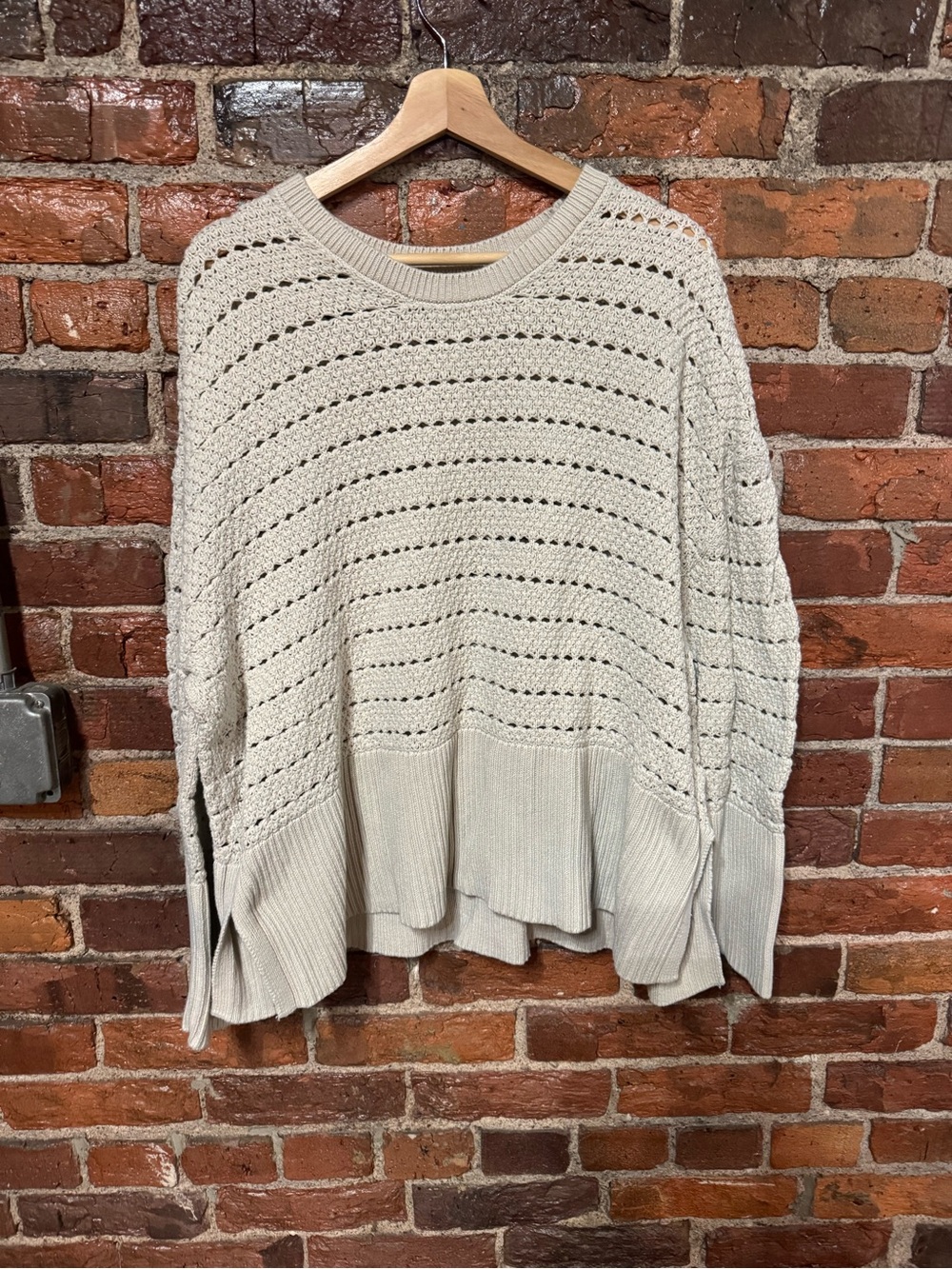 GAP Open-Knit Scoop Neck Sweater in Light Cream Size XL